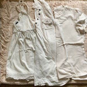 Lot of 3 white womens tops. Size M